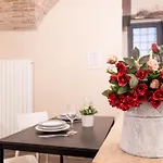Apartman Center - La Casa Del Vicolo *