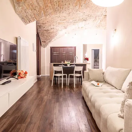 Center - La Casa Del Vicolo 아파트 페루자