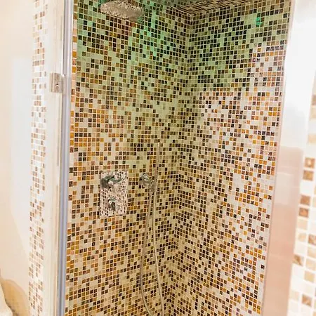 La Casa Del Vicolo - Center